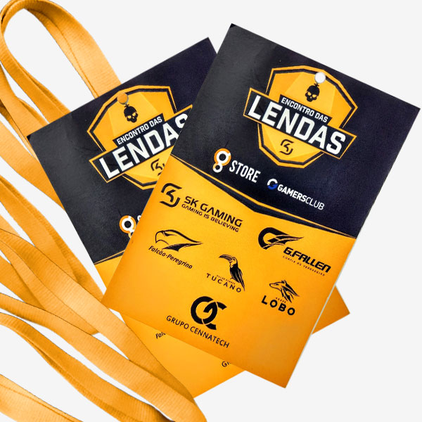 Crachá Couchê Personalizado